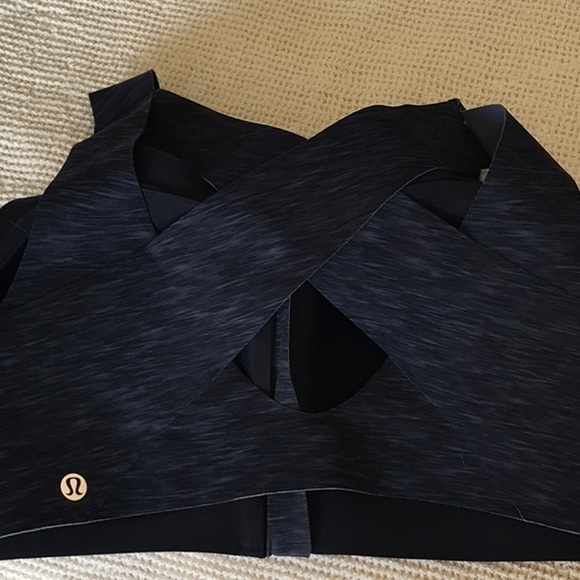 LULULEMON  Enlite Bra NWOT - Picture 5 of 8